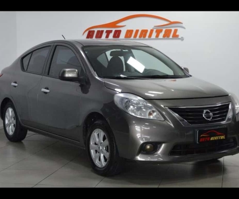 NISSAN VERSA 16SL FLEX 2014