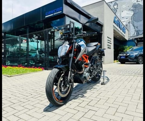 KTM 390 DUKE 2022