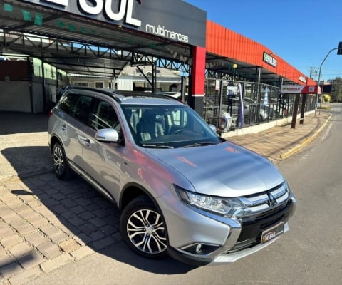 MITSUBISHI - OUTLANDER 3.0 GT 4X4 7 LUGARES - 2016