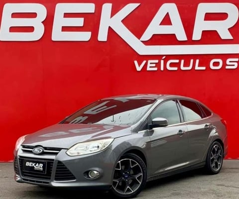 FORD FOCUS SEDAN TITANIUM 2.0 POWERSHIFT AUT. 2015