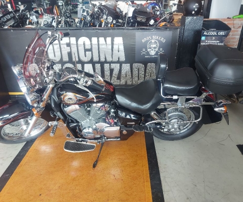 Honda shadow 750