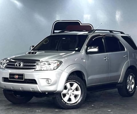 TOYOTA HILUXSW4 SRV4X4 2010