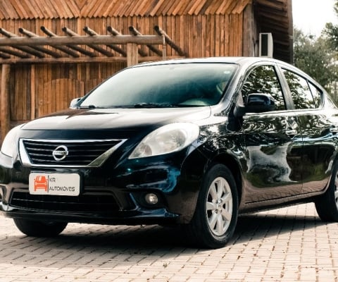 Nissan Versa SL 1.6 2013