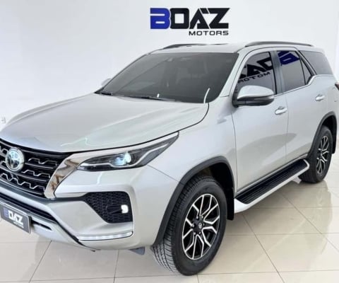 TOYOTA HILUX SW4 SRX 4x4  2.8 2022