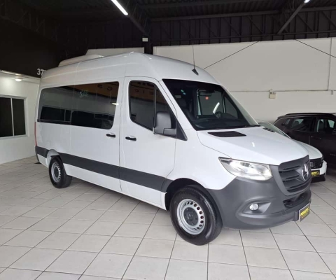 Mercedes-Benz Sprinter 416 VAN 16 LUGARES  71 MIL KM  - Branca - 2022/2022