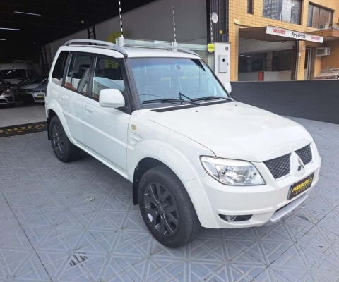 Mitsubishi Pajero TR4 TR4 FLEX AUTOMATICA  - Branca - 2011/2012