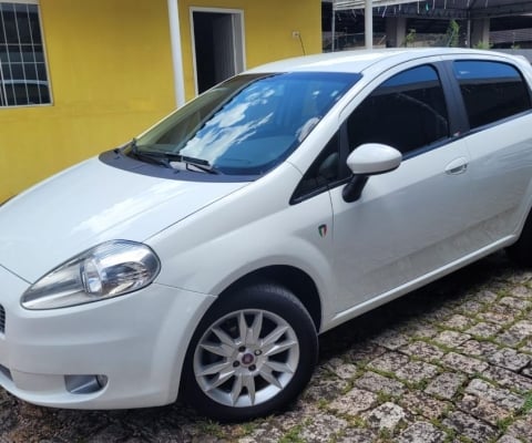 FIAT PUNTO ESSENCE 1.6 FLEX 2012 **IMPECÁVEL**