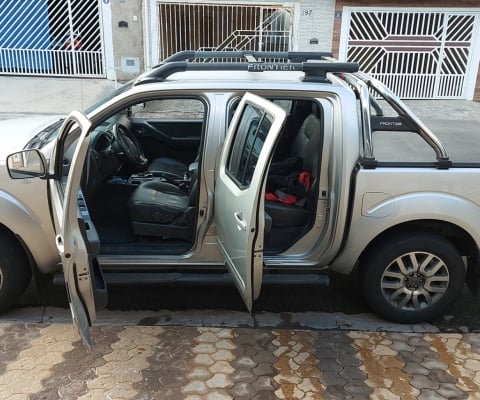 NISSAN FRONTIER à venda.