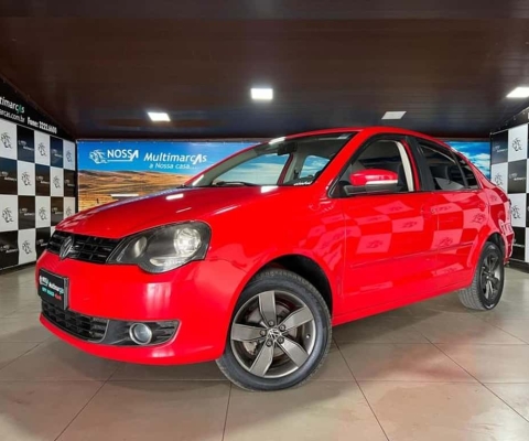 Volkswagen Polo Sedan 1.6 Flex Manual 2012