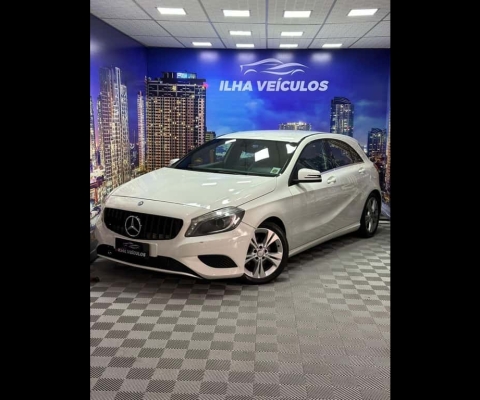 Mercedes-Benz A 200 1.6 TURBO 2014 Gasolina