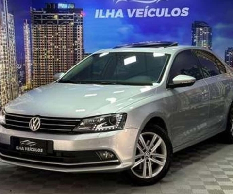 VOLKSWAGEN JETTA 2.0 TSI HIGHLINE 211CV GASOLINA 4P TIPTRONIC