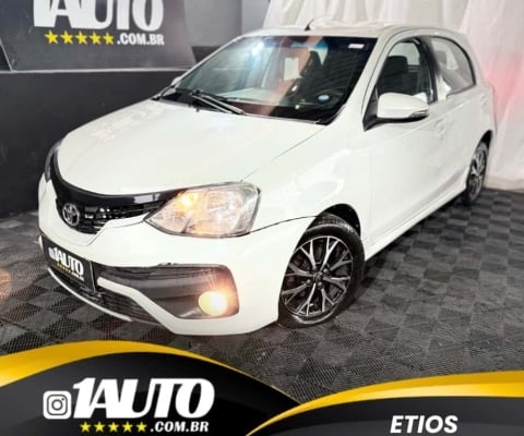 Toyota Etios 2018 1.5 platinum 16v flex 4p automático