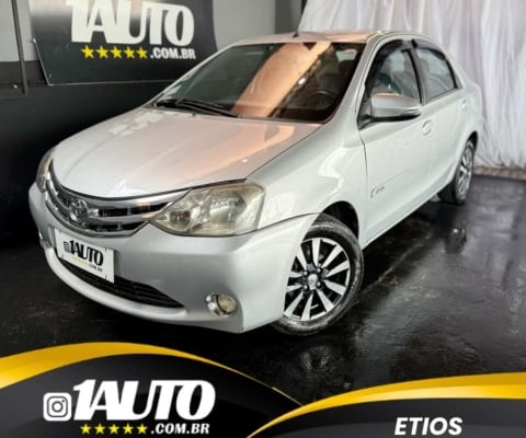 Toyota Etios 2016 1.5 platinum sedan 16v flex 4p manual