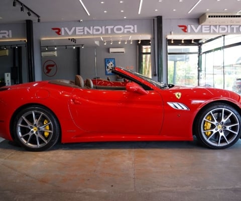 FERRARI CALIFORNIA 4.3 V8 - Edição 30