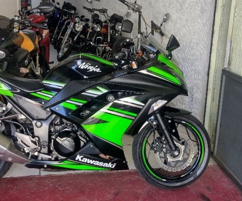 KAWASAKI NINJA 300 ABS IMPECAVEL E COM GARANTIA TOTAL