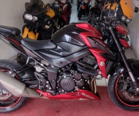 SUZUKI GSX-S 750  IMPECAVEL COM APENAS 30.000KM