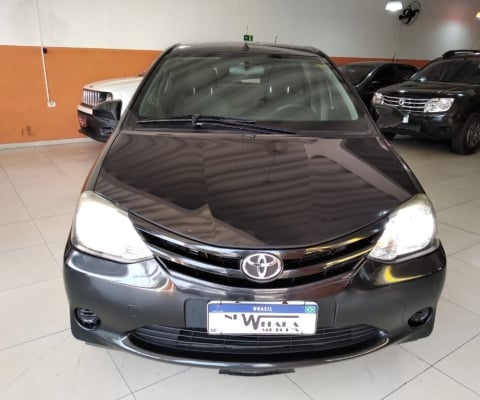 Toyota Etios 1.3 X FLEX 2015