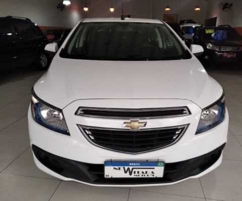 Chevrolet Onix LT 1.4 FLEX 2013