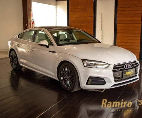 Audi A5 Audi A5 Sport back - Branca - 2017/2018