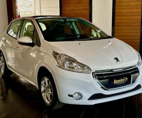 Peugeot 208 ALLURE BVA - Branca - 2015/2016