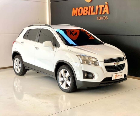 Chevrolet Tracker LTZ 1.8 16V Flex 4x2 Aut.  - Branca - 2013/2014