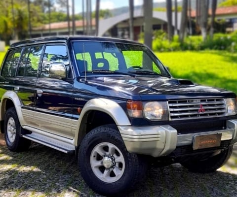 Mitsubishi Pajero 1995 2.8 gls 4x4 8v turbo diesel 4p manual