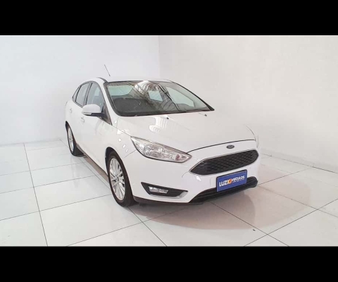 FORD FOCUS 2.0 SE PLUS SEDAN 16V 4P