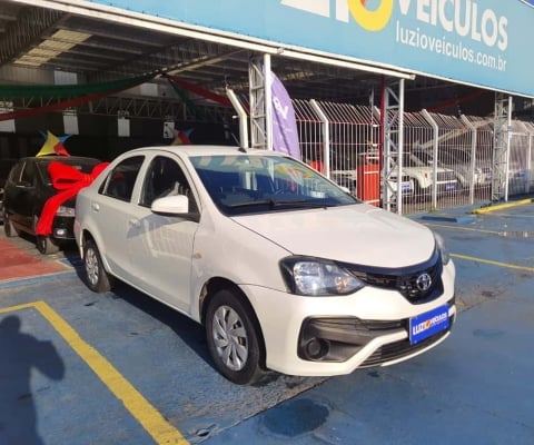 TOYOTA ETIOS 1.5 X SEDAN 16V 4P