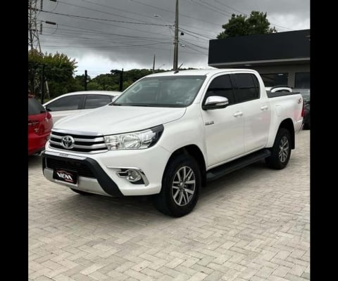 TOYOTA HILUX 2.8 SRV 4X4 CD 16V DIESEL 4P AUT 2017