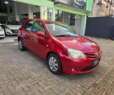 TOYOTA ETIOS 1.3 XS 16V FLEX 4P MANUAL 2013