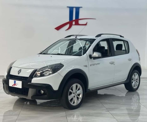 Renault Sandero Stepway 1.6 Aut 2013