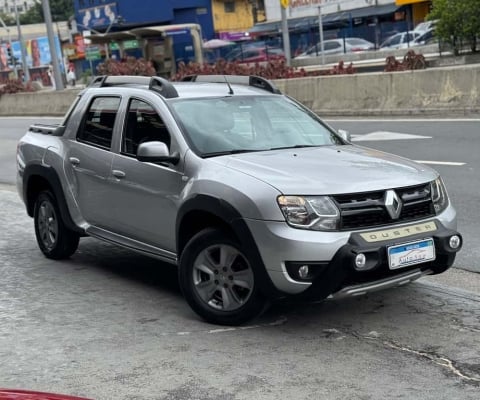 Renault Duster Oroch DYNAMIQUE 2.0 