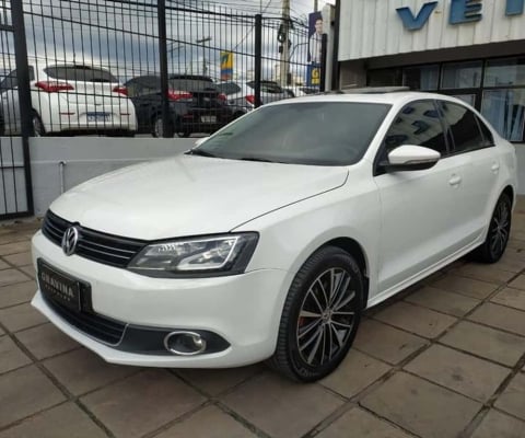 VOLKSWAGEN JETTA 2.0 TSI 2013