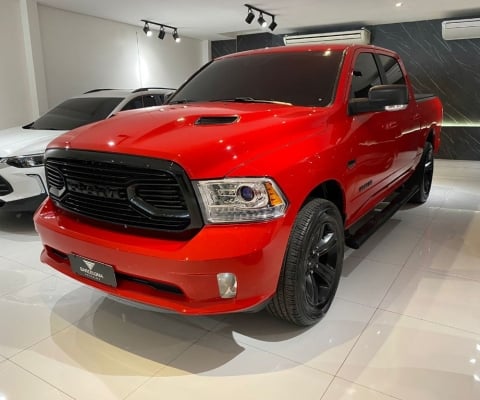 RAM CLASSIC LARAMIE 5.7 CD V8 4x4 Aut.