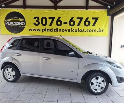 FORD FIESTA 1.0 ROCAM SE 8V FLEX 4P MANUAL 2014