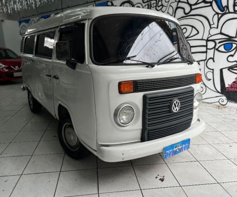 Volkswagen Kombi 1.4 Flex 2012 - Direção elétrica!