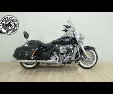 HARLEY-DAVIDSON ROAD KING CLASSIC 2014