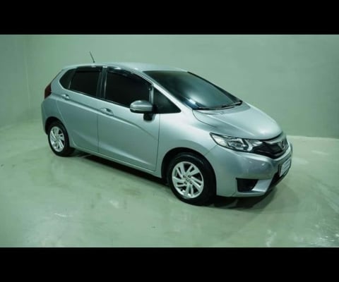 HONDA FIT DX MT 2017