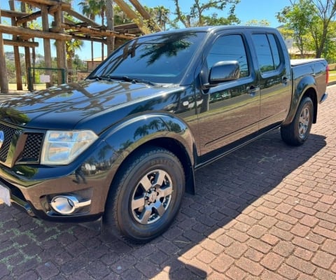 Nissan Frontier S CD 2.5 4x4 Diesel 2014