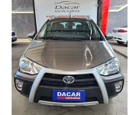 Toyota Etios cross 2018 1.5 16v flex 4p automático