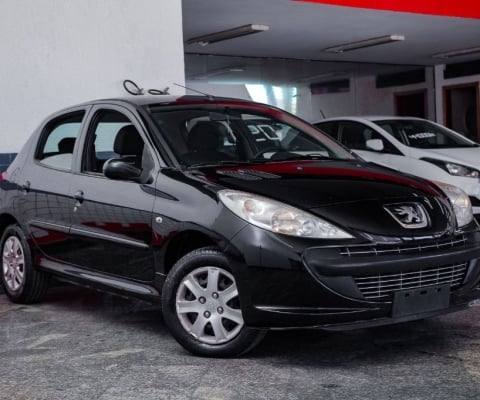 Peugeot 207 1.4 XR 2011