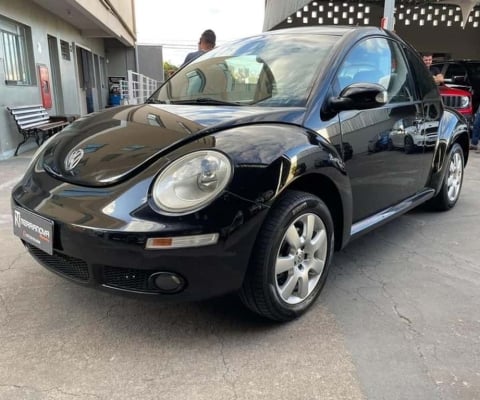 VOLKSWAGEN BEETLE 2009