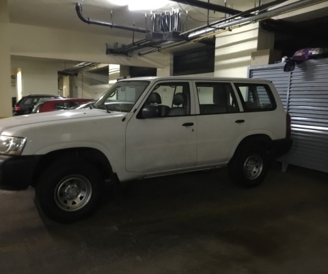 NISSAN PATROL à venda.