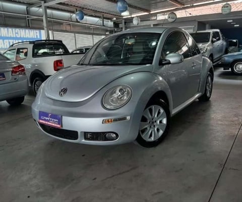 VOLKSWAGEN BEETLE 2010