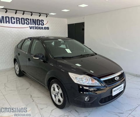 Ford Focus 1.6 SE Plus Flex manual - Preta - 2011/2012