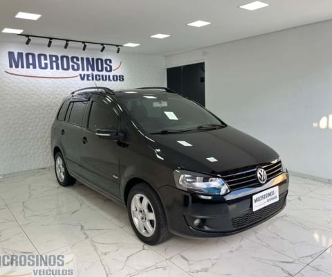 Volkswagen SpaceFox 1.6 Trend Total Flex 8V 5p  - Preta - 2011/2012