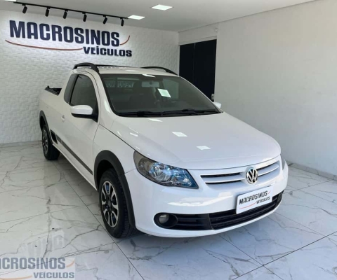 Volkswagen Saveiro 1.6 CE TROOPER - Branca - 2011/2012