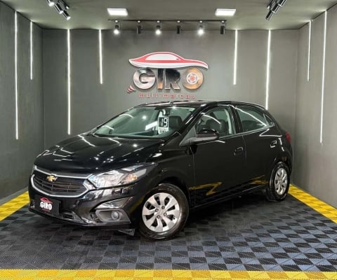 Chevrolet Onix HATCH LT 1.0 8V FlexPower 5p Mec.  - Preta - 2019/2019