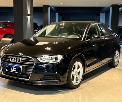 Audi A3 Sedan 1.4 TFSI Flex Tiptronic 4p  - Preta - 2018/2018