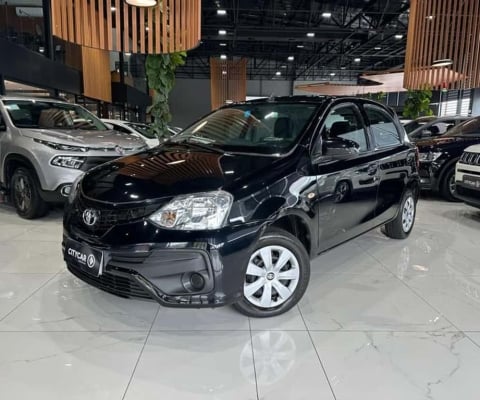 TOYOTA ETIOS HB 1.5 XS